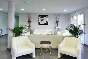 Romantic Seaside Stay in La Baule