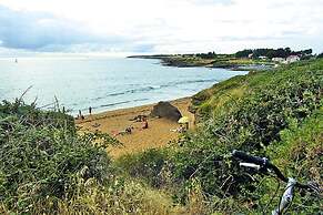 Romantic Seaside Stay in La Baule