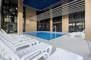 Comfortable Apartment, Year-round Pool