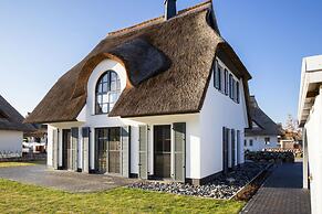 Luxushaus Bodstedt mit Lagunenschwimmen