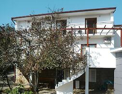3-person Apartment in Starigrad