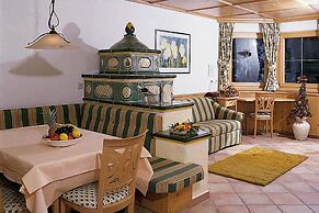 Cosy Flat With Balcony or Terrace