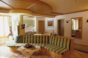 Cosy Flat With Balcony or Terrace