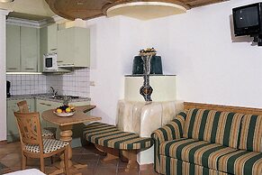 Cosy Flat With Balcony or Terrace