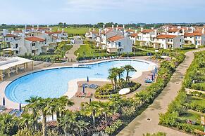 Apartment in Lido Altanea Est With Terrace