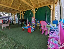 Holiday Home Near Dabki Beach