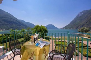 Lake-view Apartment in Porlezza With Balcony