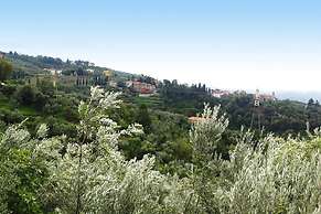 Villa in Tuscany With Vineyard Views