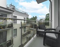 Comfortable Holiday Apartment by the Beach