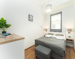 Comfortable Holiday Apartment by the Beach