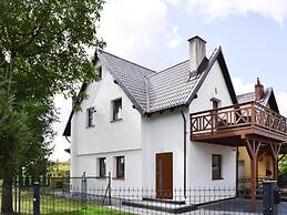 Holiday Home With Private Sauna, Jacuzzi and Pool