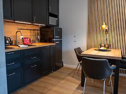 Apartment With River View, Sauna and Indoor Pool