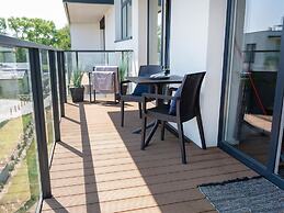 Apartment With River View, Sauna and Indoor Pool