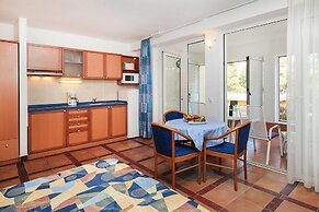 Cozy Resort Suite in the Adriatic