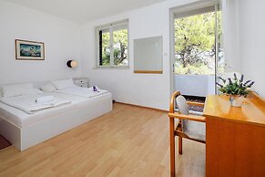 Cozy Resort Suite in the Adriatic