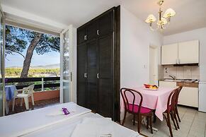 Cozy Resort Suite in the Adriatic