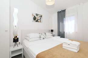 Apartment on Ugljan Island by Sandy Beach
