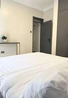 LivLuxe Apartments 7