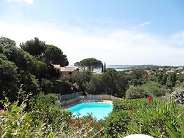Studio in Sainte-maxime Near Sandy Beaches