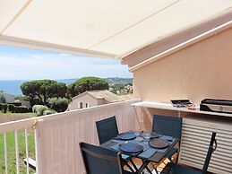 Studio in Sainte-maxime Near Sandy Beaches
