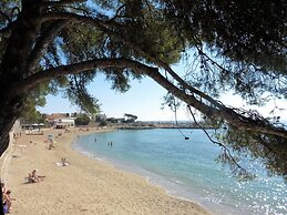 Studio in Sainte-maxime Near Sandy Beaches