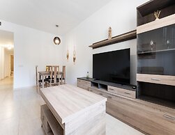 Faro's Apartment in Los Boliches for 4