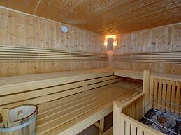 Chalet on Zettersfeld With Dolomite Views