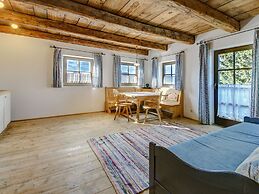 Apartment in Lienz With a Balcony