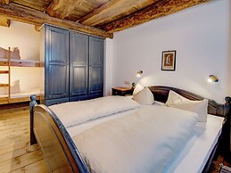 Apartment in Lienz With a Balcony