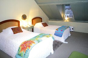 Charming House Near Alabaster Coast Beach