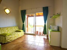 Pinarellu Apartment Steps Away From Beach