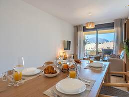 Cosy Apartment in Manilva With Shared Pool