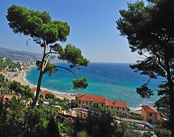 Apartment in Imperia Near Watersports