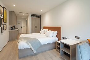 THE SPACE TO STAY APARTHOTEL