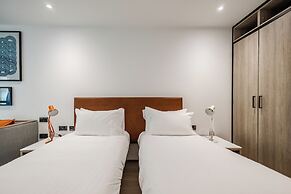 THE SPACE TO STAY APARTHOTEL