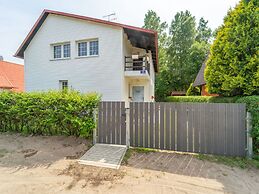 Large Holiday Home With Private Garden
