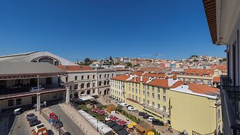 Carmo 43 by LovelyStay