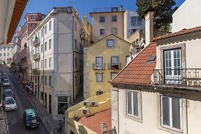 Carmo 43 by LovelyStay
