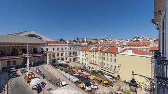 Carmo 43 by LovelyStay