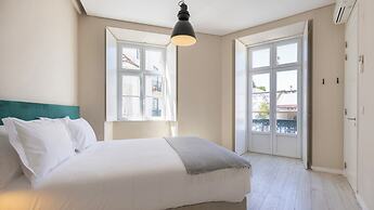 Carmo 43 by LovelyStay