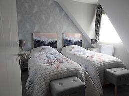 Chalet Near Cap Frehel With Coastal Views