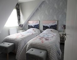 Chalet Near Cap Frehel With Coastal Views