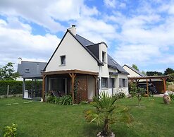 Chalet Near Cap Frehel With Coastal Views