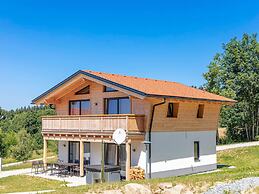 Chalet Arber in St.englmar With its own Hottube