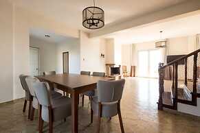 Duplex Gerakini Apartment With Pool