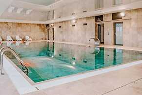 Apartment mit Blick auf den Fluss, Pool, Sauna