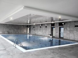 Apartment mit Blick auf den Fluss, Pool, Sauna