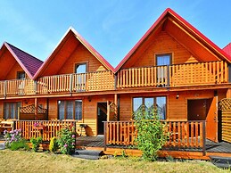 Comfortable Holiday Homes With Terraces, Pool