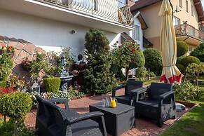 Holiday Apartment, Pool, Close to Beach, Rewal