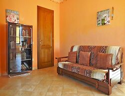 Apartment in Vinci With Pool & Wellness